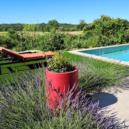 Les Papillons D'Uzes Bed & Breakfast Saint-Laurent-la-Vernede Exterior photo