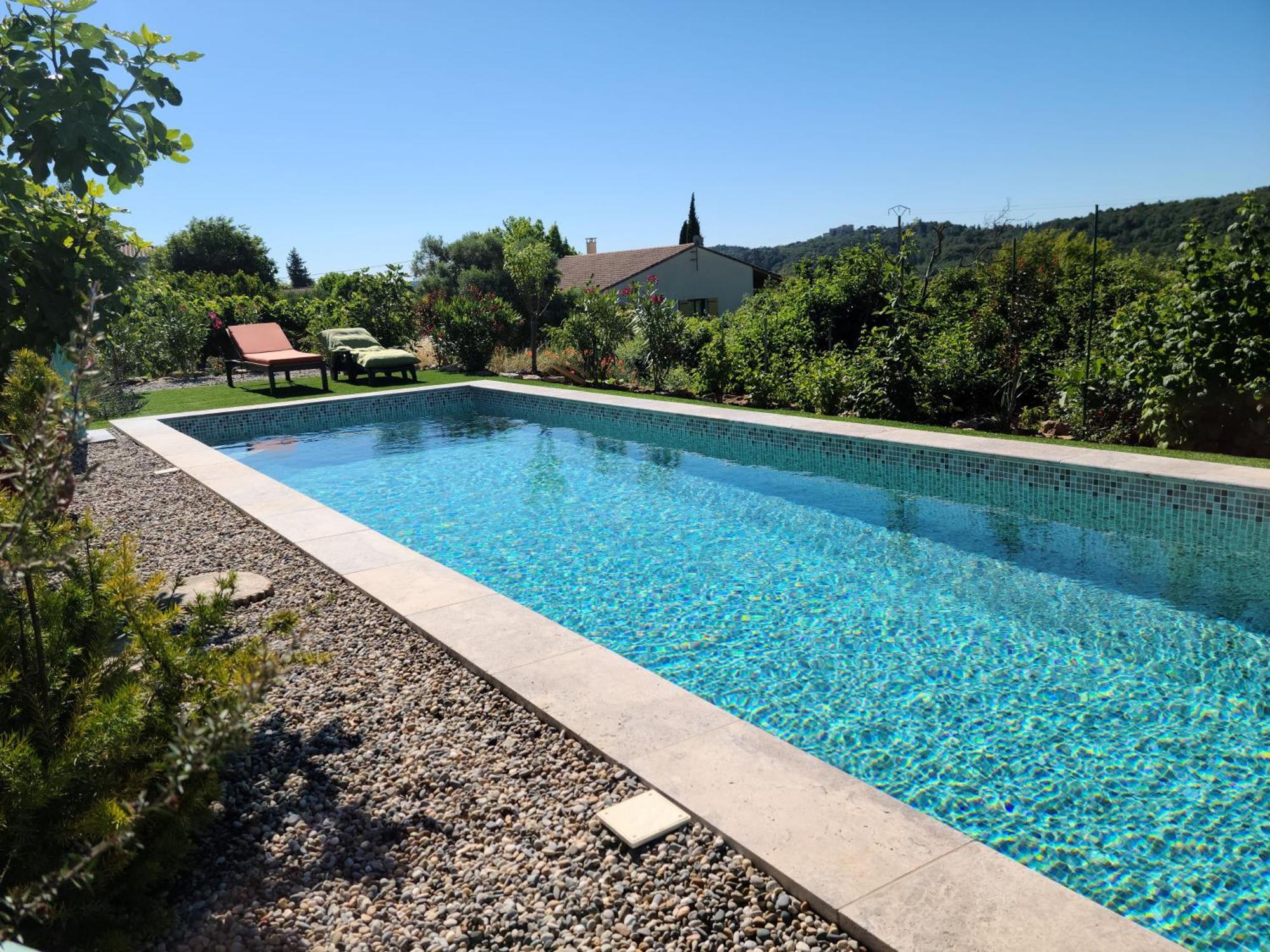 Les Papillons D'Uzes Bed & Breakfast Saint-Laurent-la-Vernede Exterior photo